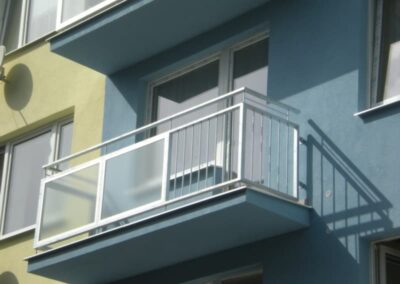 Balkonové zábradlí